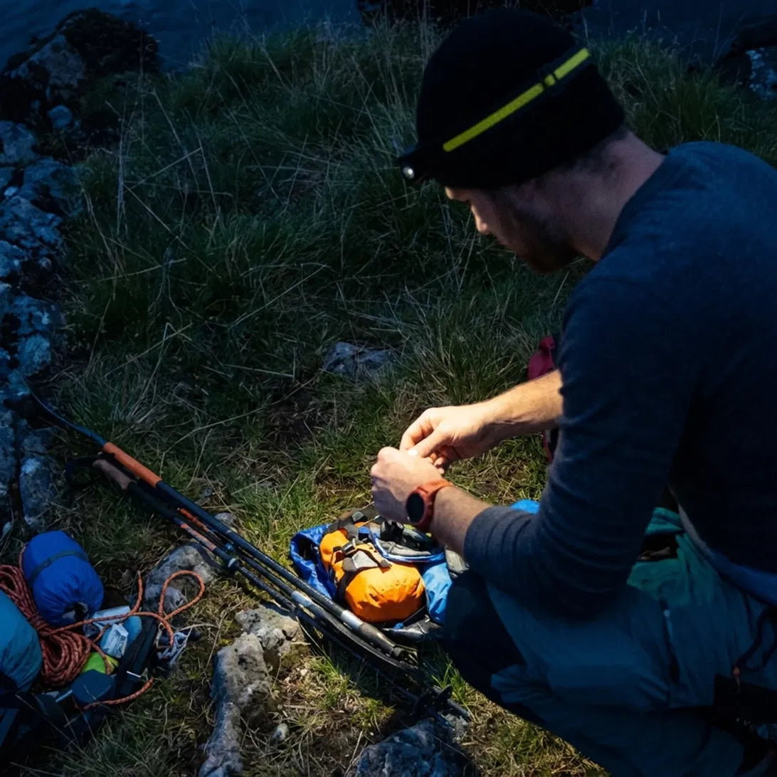 RandoTec – Lampe Frontale LED Rechargeable pour Randonnée et Camping – Légère et Étanche